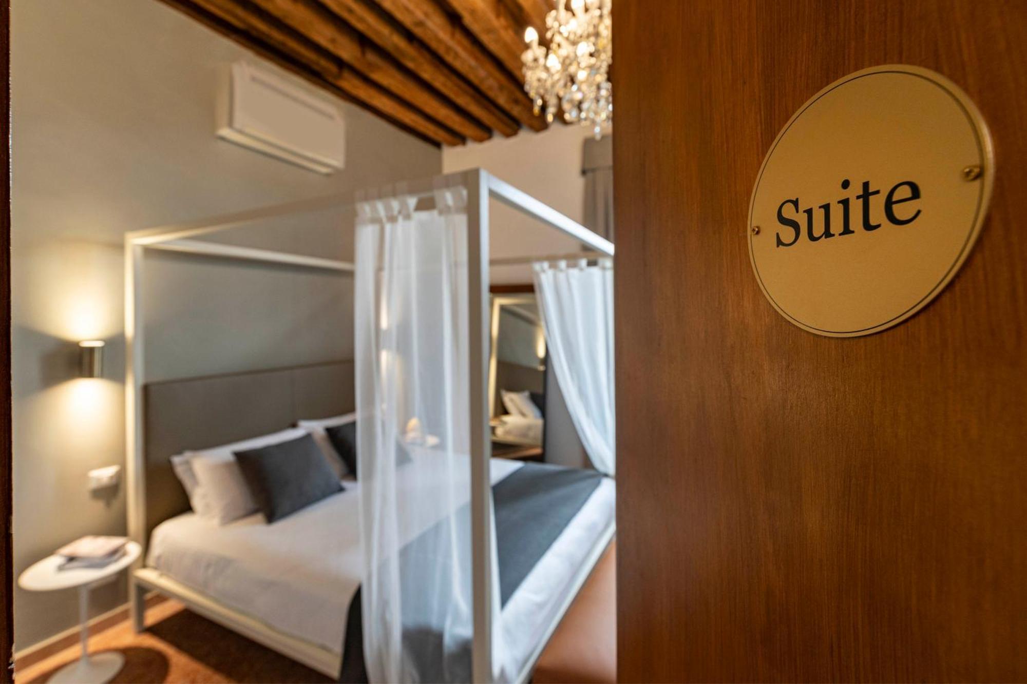 Vivaldi Suites R&R Venice Exterior photo